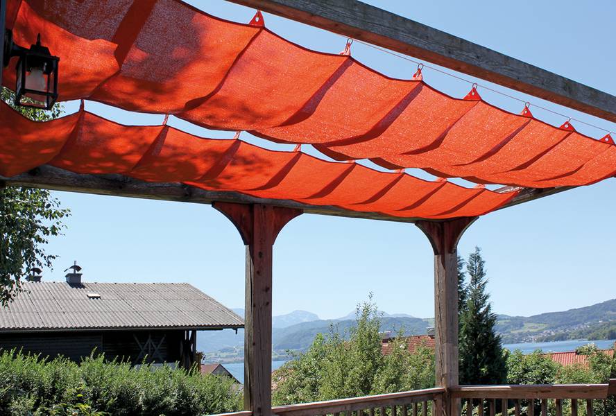 Sonnenschutz Terrasse ▷ Beschattungen mit Sonnensegel & Co.